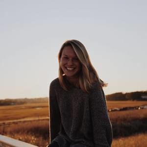 Meet your Posher, Hannah